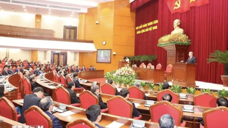 13th Party Central Committee wraps up 10th session